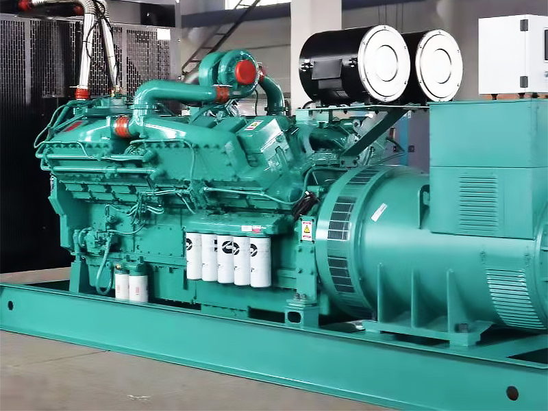 Too much oil will do great harm to the diesel generator set
